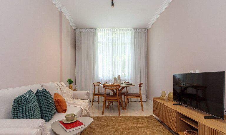 Tubira 202 | Beautiful apartment in Leblon