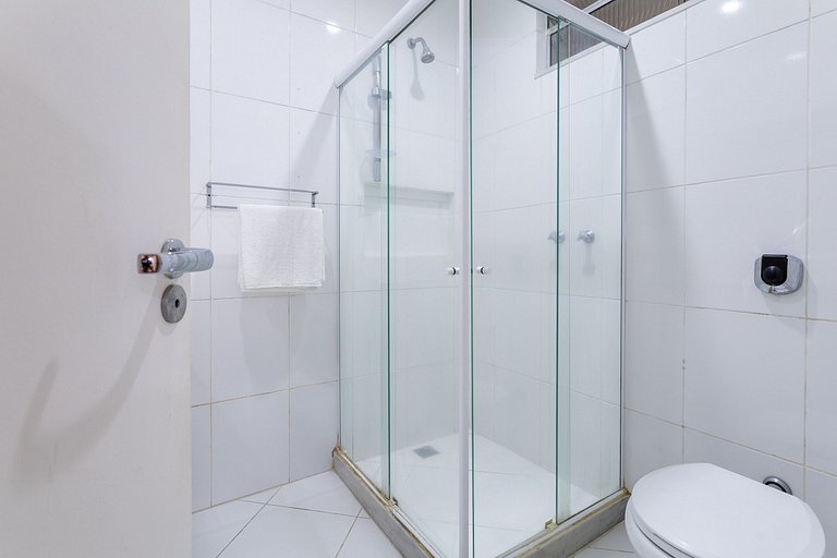 Afra307|Spacious and sophisticated apt in Leblon