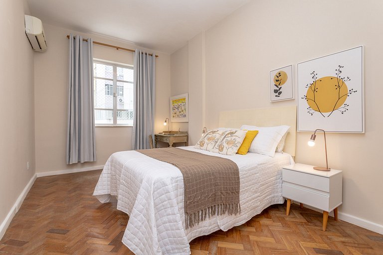 Afra307|Spacious and sophisticated apt in Leblon