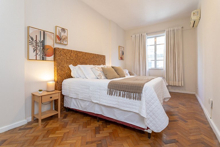 Afra307|Spacious and sophisticated apt in Leblon