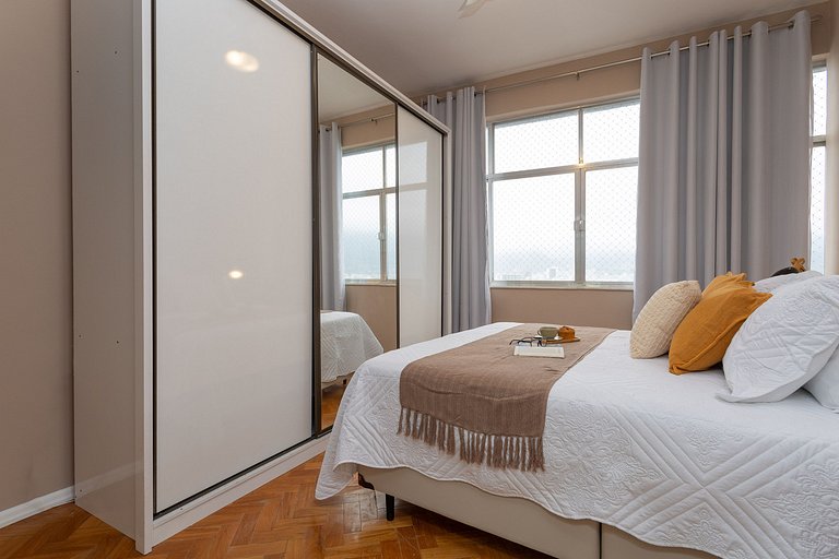 Nsc1801 |Apartment in Ipanema with a Stunning View