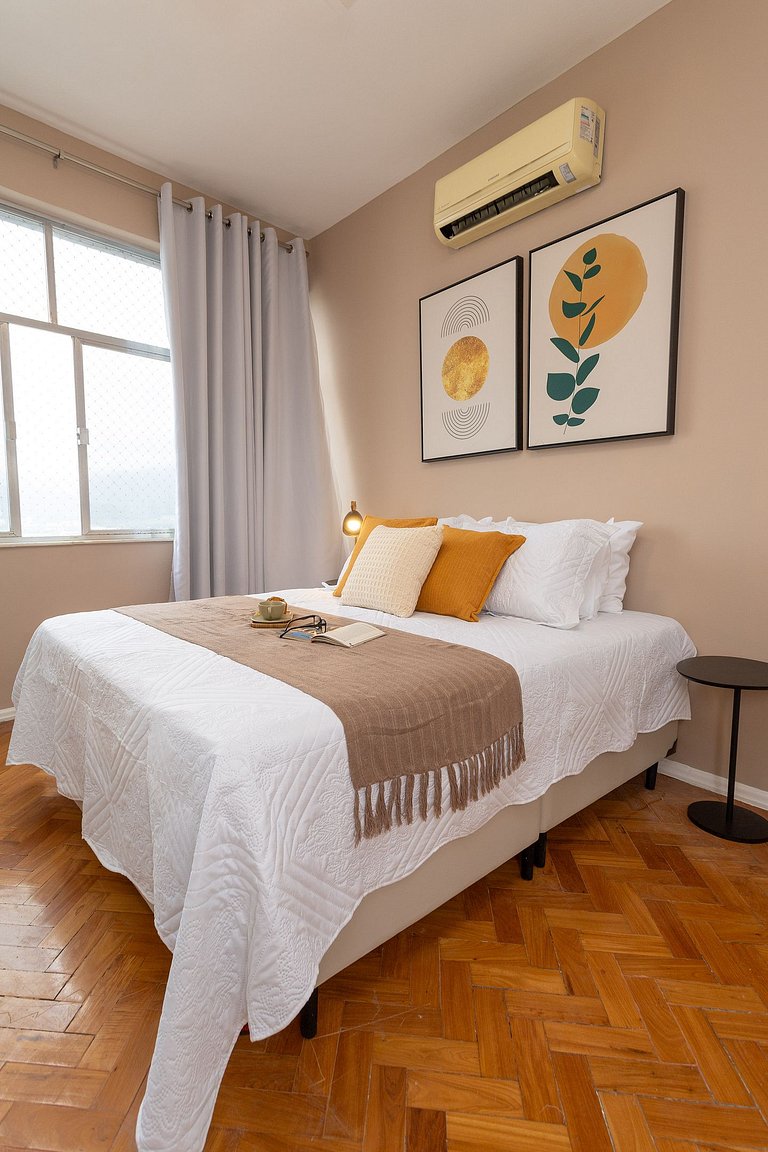 Nsc1801 |Apartment in Ipanema with a Stunning View