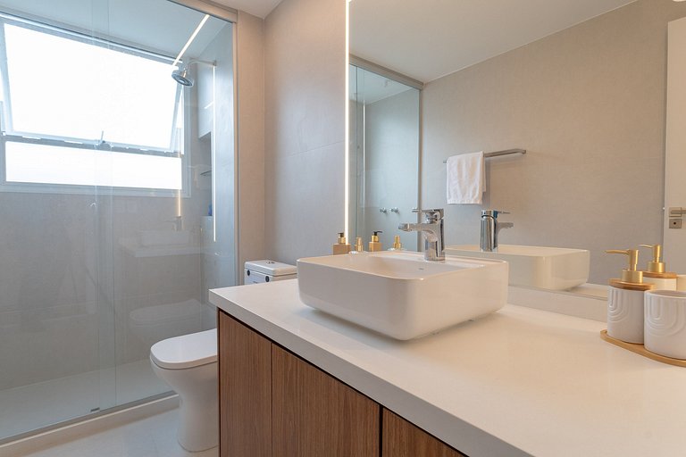 Lindo apto no Leblon, 5 min da praia