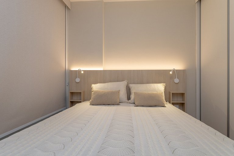 Great apart in Leblon, 5 mn from the beach