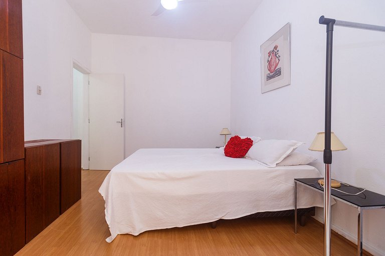 Ns101| 2 quartos em Copacabana 200 metros da praia