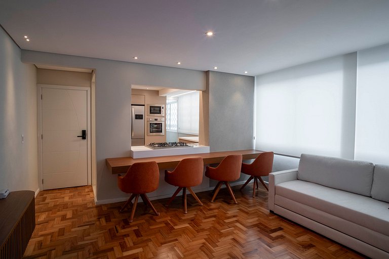 Great apart in Leblon, 5 mn from the beach