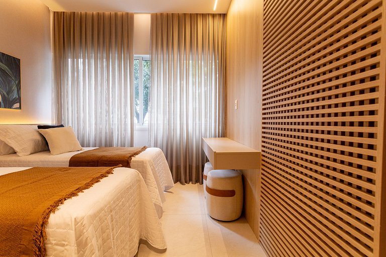 Mtr101 | 2 suites in Leblon, 7 min from the beach