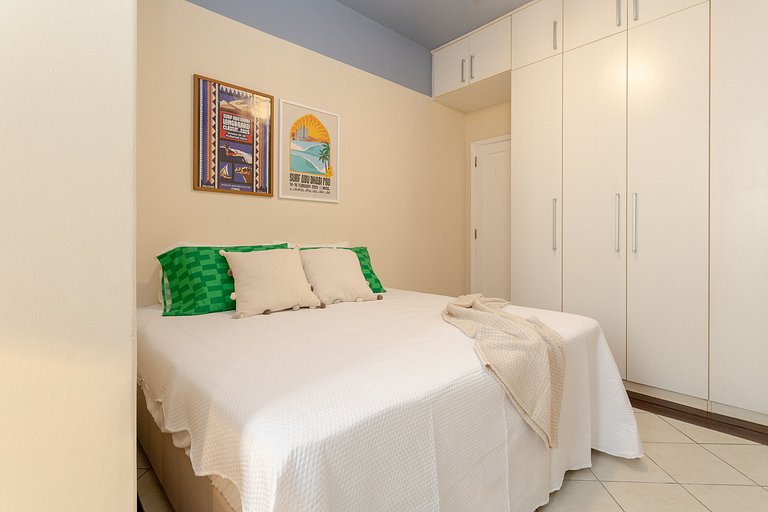 Atlântica910| 2 room in Copacabana,100m from beach