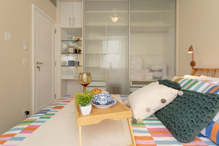 Atlântica910| 2 room in Copacabana,100m from beach