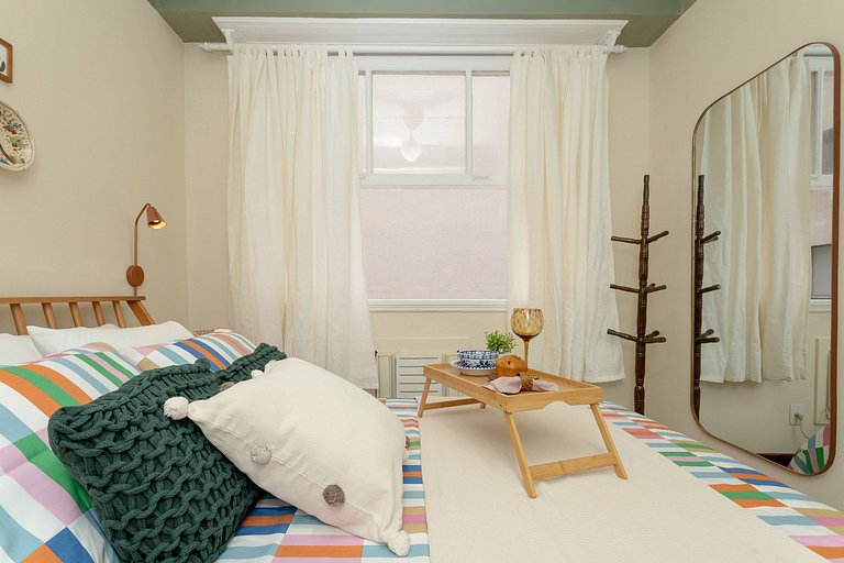 Atlântica910| 2 room in Copacabana,100m from beach