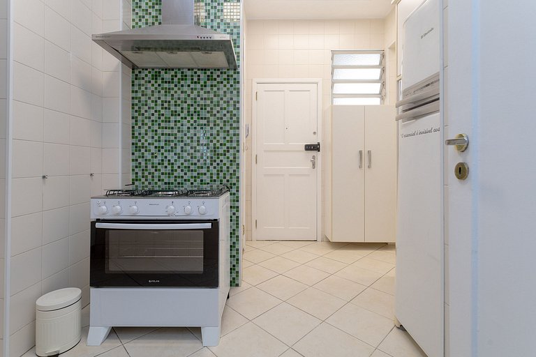 Atlântica910| 2 room in Copacabana,100m from beach