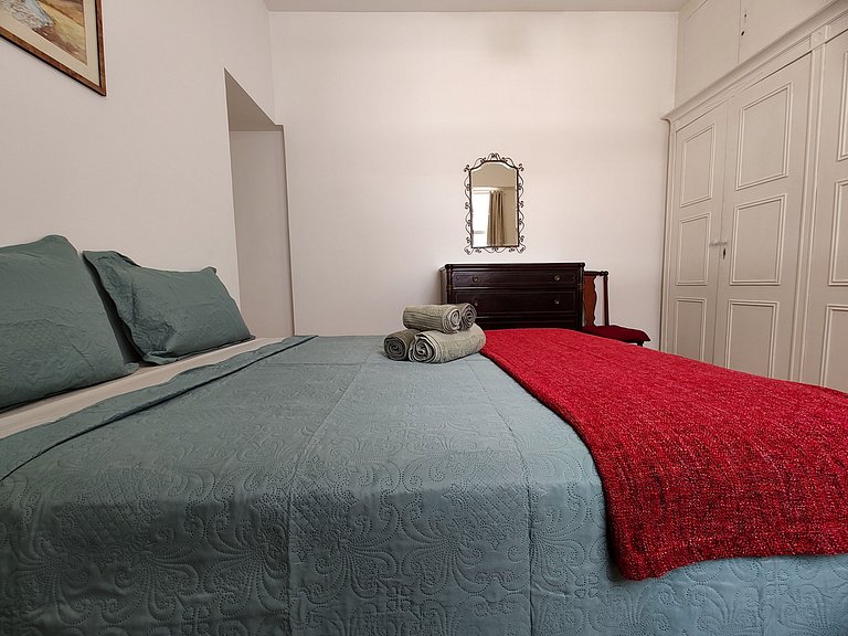 Tone701|3 dorms en Copacabana, 3 cuadras de playa