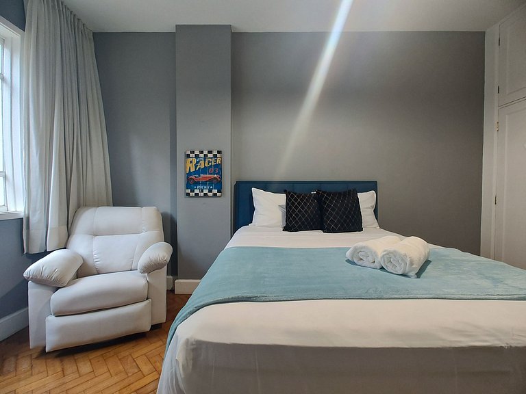 Afra205 | 3 rooms in Leblon, 3 mn from the beach