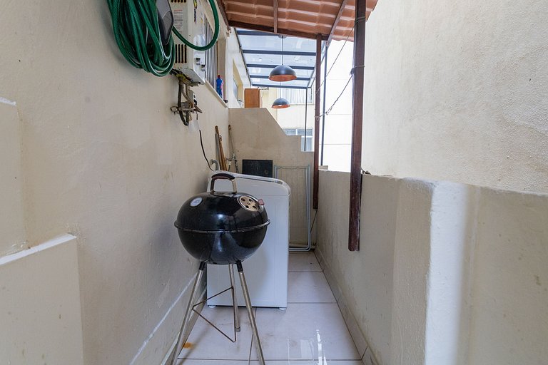 Paula206| Apt on the beach block in Copacabana