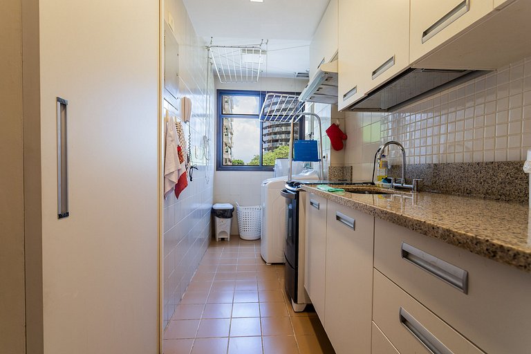 Coronel102|Refined flat in Barra