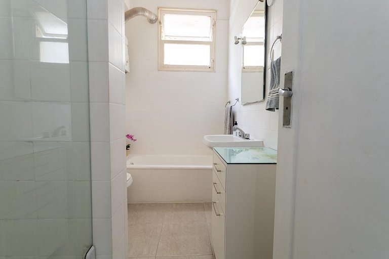 Fer504| ¡Apartamento en Rua Dias Ferreira, Leblon!