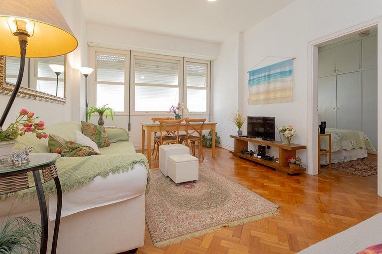 Fer504| Apartment on Dias Ferreira Street, Leblon