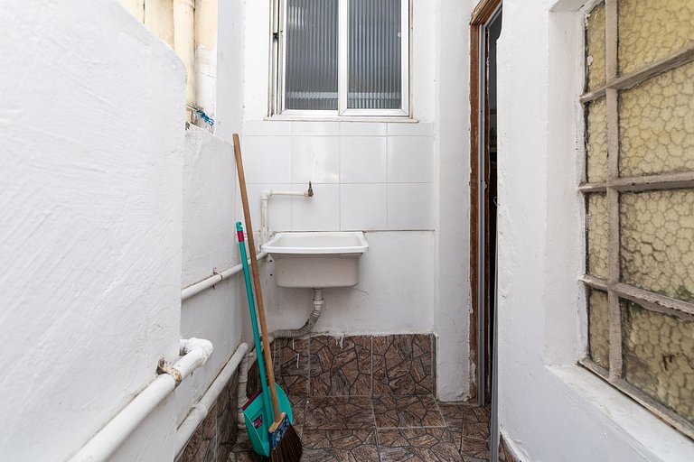 Glória801|3-bedroom apt with great views!