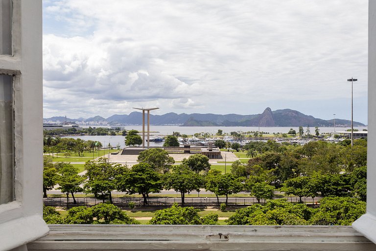 Glória801|3-bedroom apt with great views!