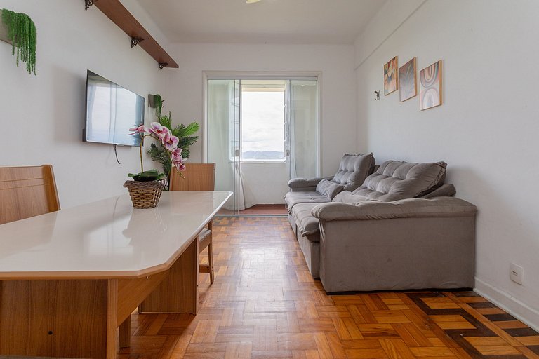 Glória801|3-bedroom apt with great views!