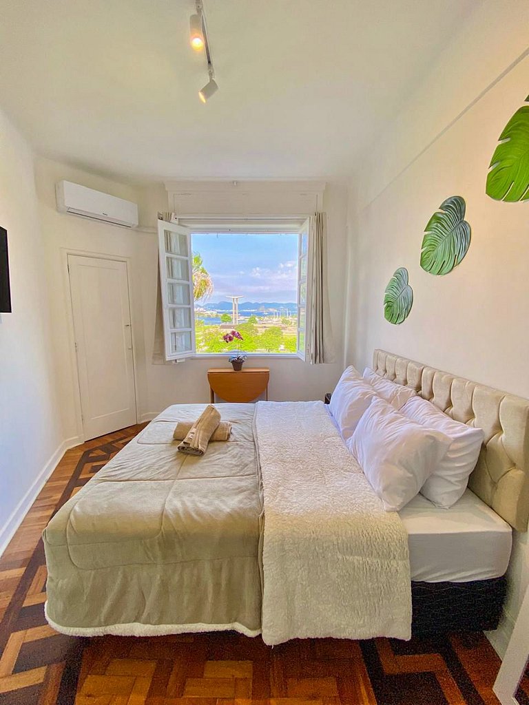 Glória701| Apt in Glória with spectacular views!