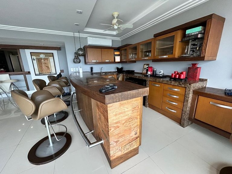 NABU202| Lujoso piso de 4 dorm Ipanema, frente mar