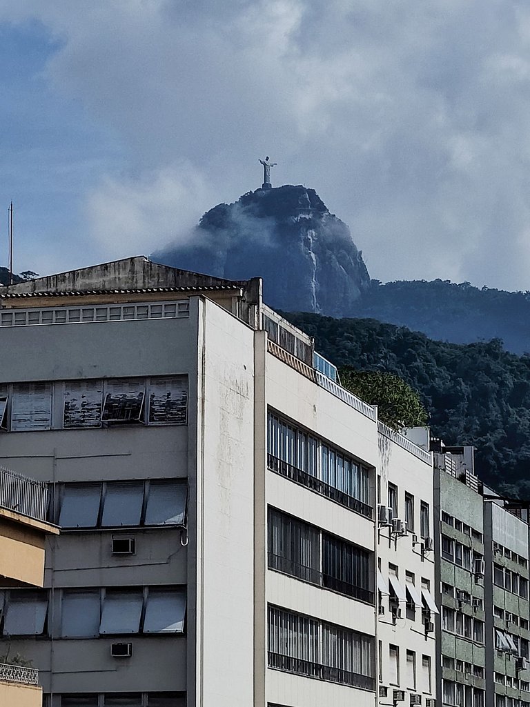 Mag704|Lindo apto a 3 quadras da praia de Copa