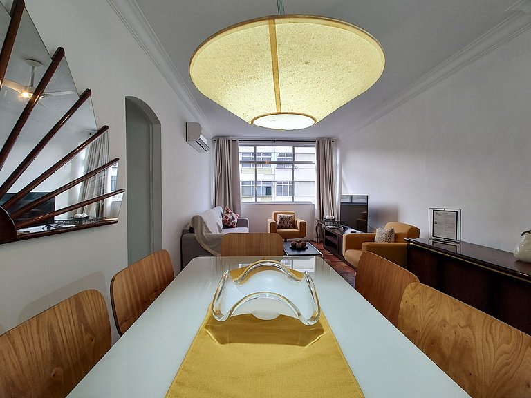 Ff401| Three bedrooms in a quiet street in Leblon