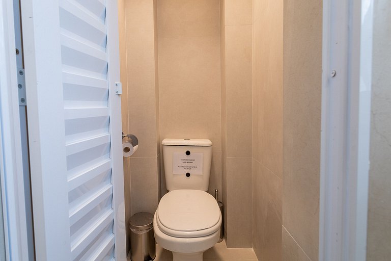 Great apart in Leblon, 5 mn from the beach