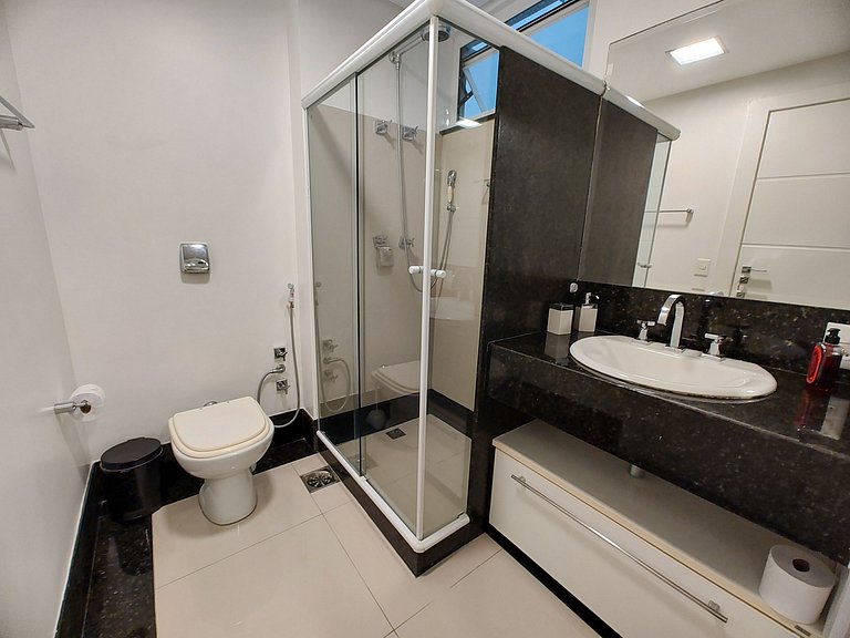 Nabu202| 4 luxury rooms in Ipanema by the sea