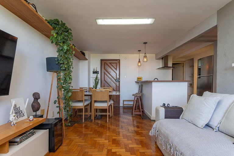 Beira704|2 quartos,vista linda e ótima localização