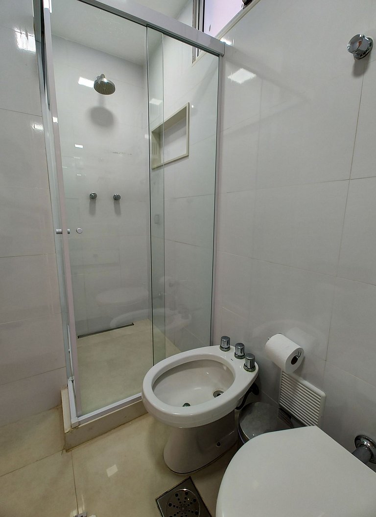 Afra305| 2 suites no Leblon a 3 min da praia