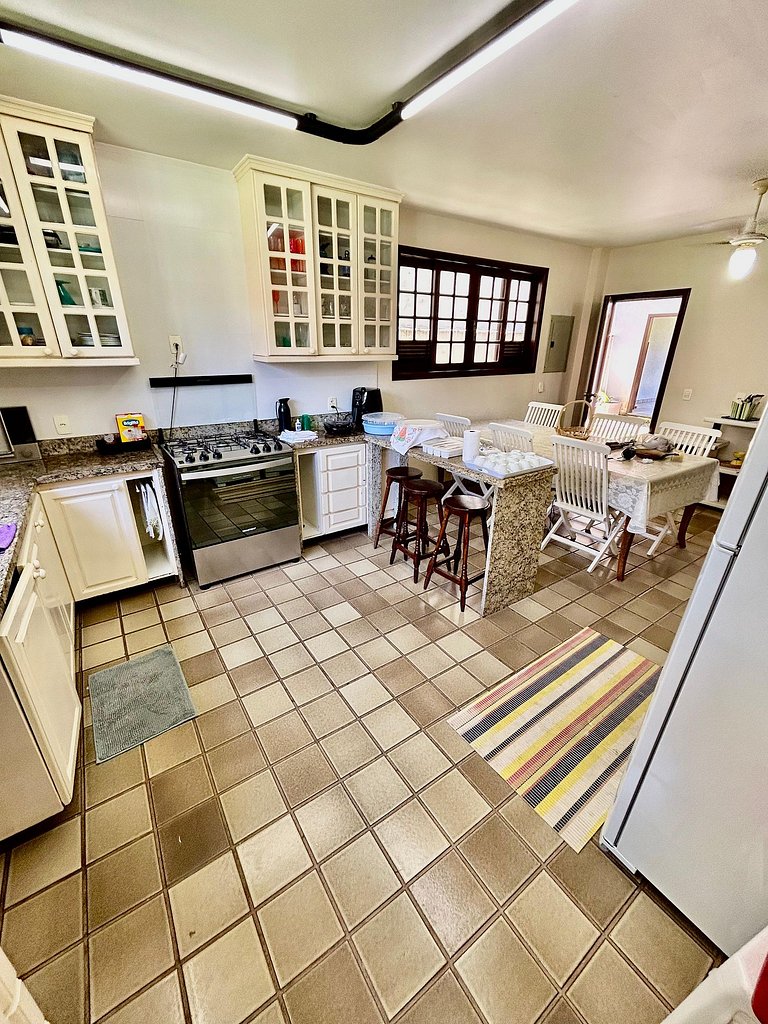 CasaBarra55| Casa com 5 quartos, piscina e sauna