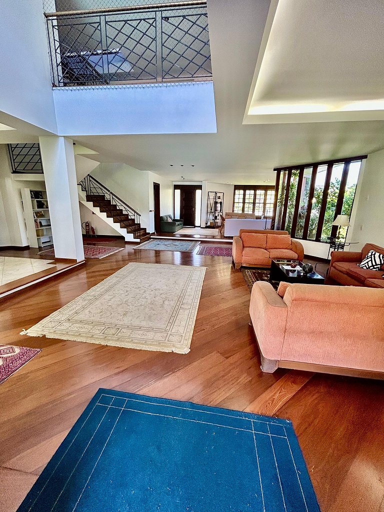 CasaBarra55| Casa com 5 quartos, piscina e sauna