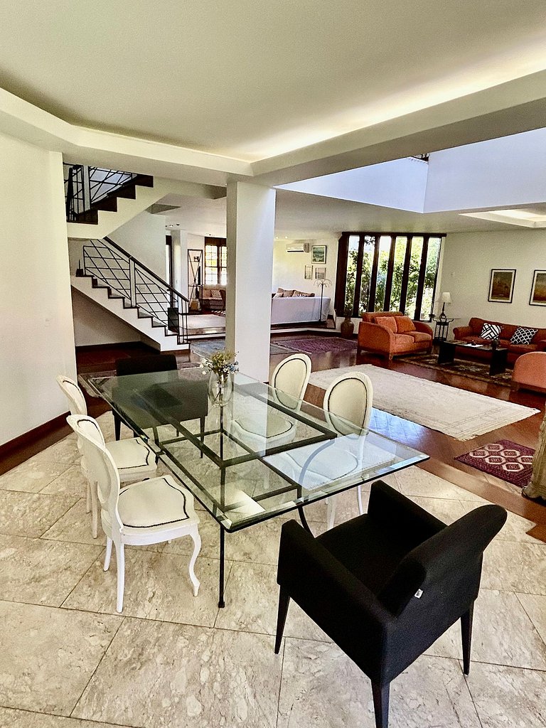 CasaBarra55| Casa com 5 quartos, piscina e sauna