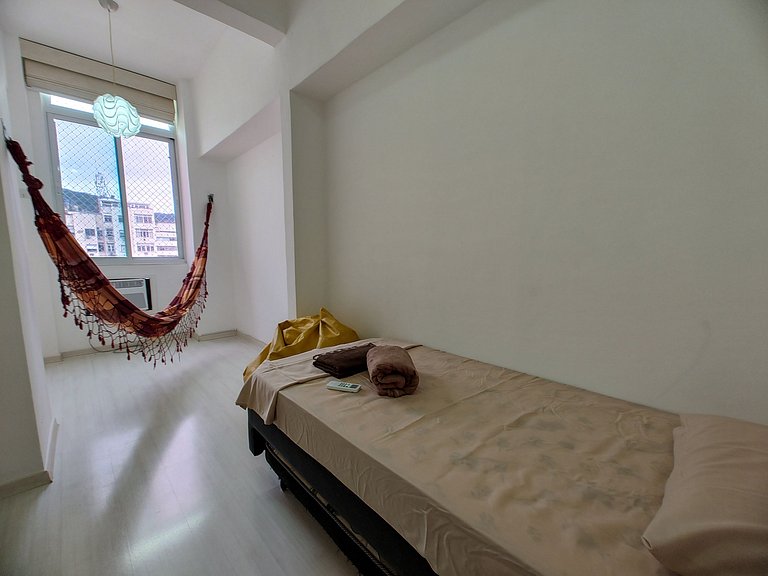 NS904|2 rooms in Copacabana overlooking the Christ