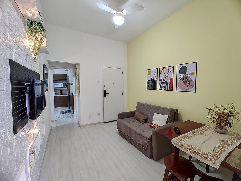 NS904|2 rooms in Copacabana overlooking the Christ