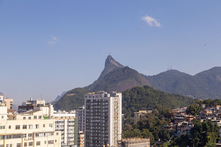 Verg1703|Roof top in Flamengo w/ incredible view
