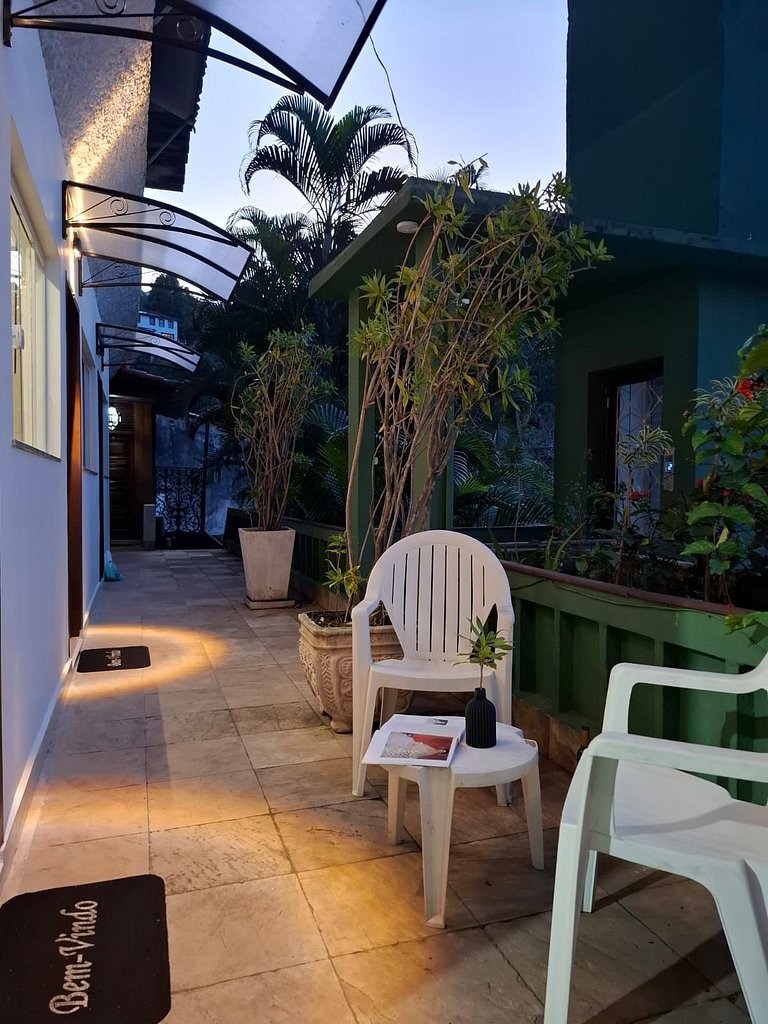 Stockler 3 | Estudio reformado y acogedor en Gávea