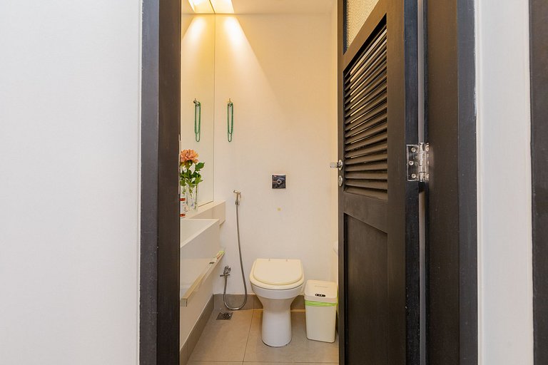 Franca703|Apto com suíte bem localizado na Gávea