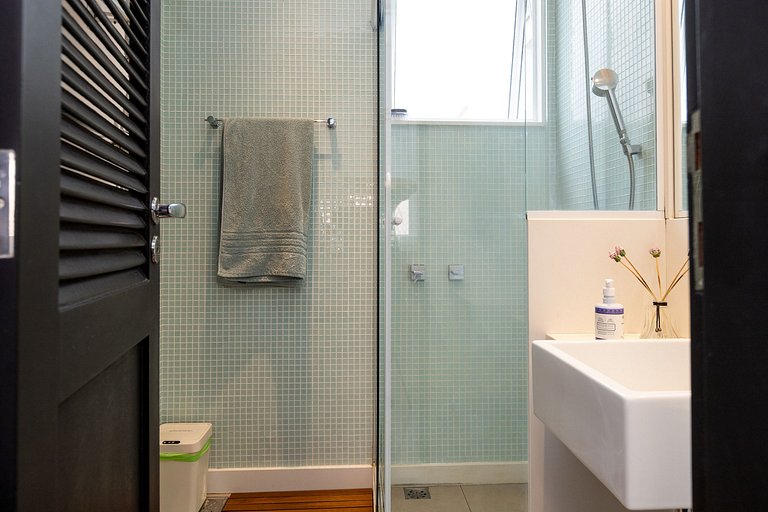Franca703|Apt w/a suite a great location in Gávea