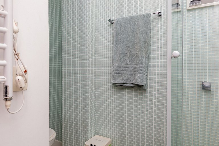 Franca703|Apto com suíte bem localizado na Gávea