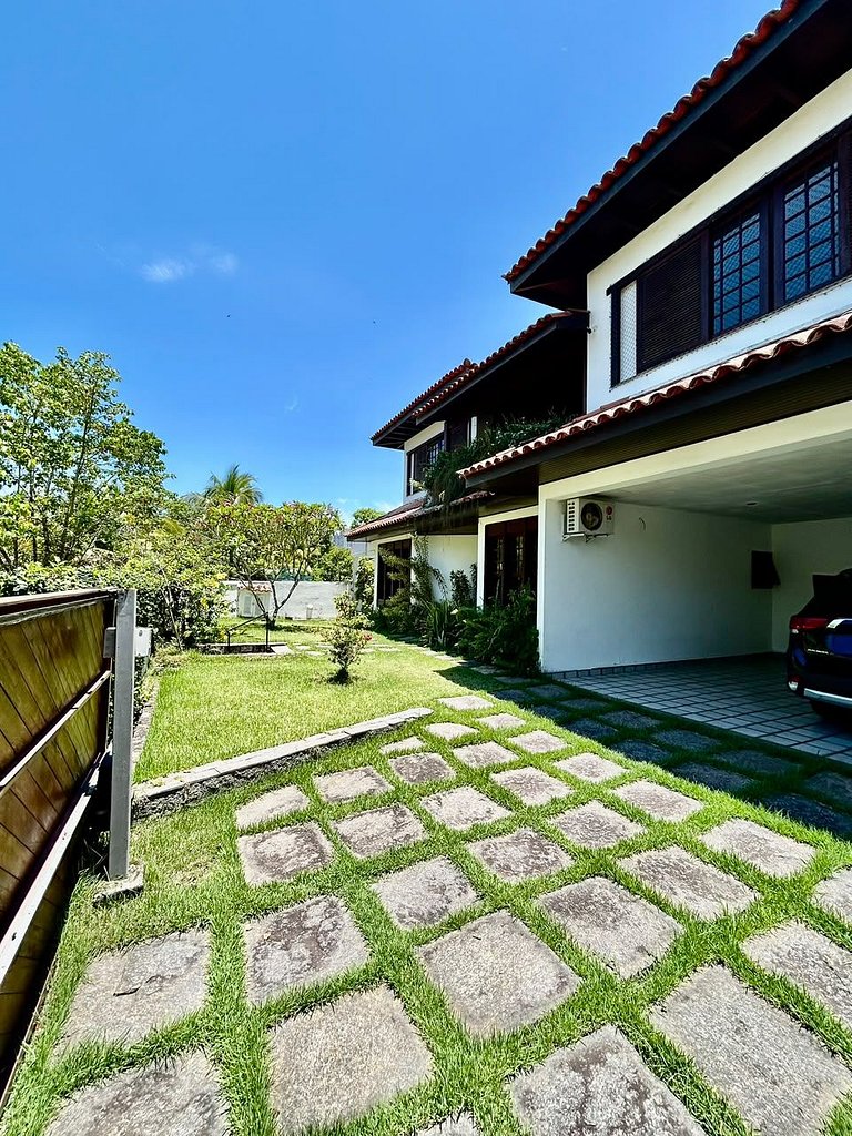 CasaBarra55| Casa com 4 quartos, piscina e sauna