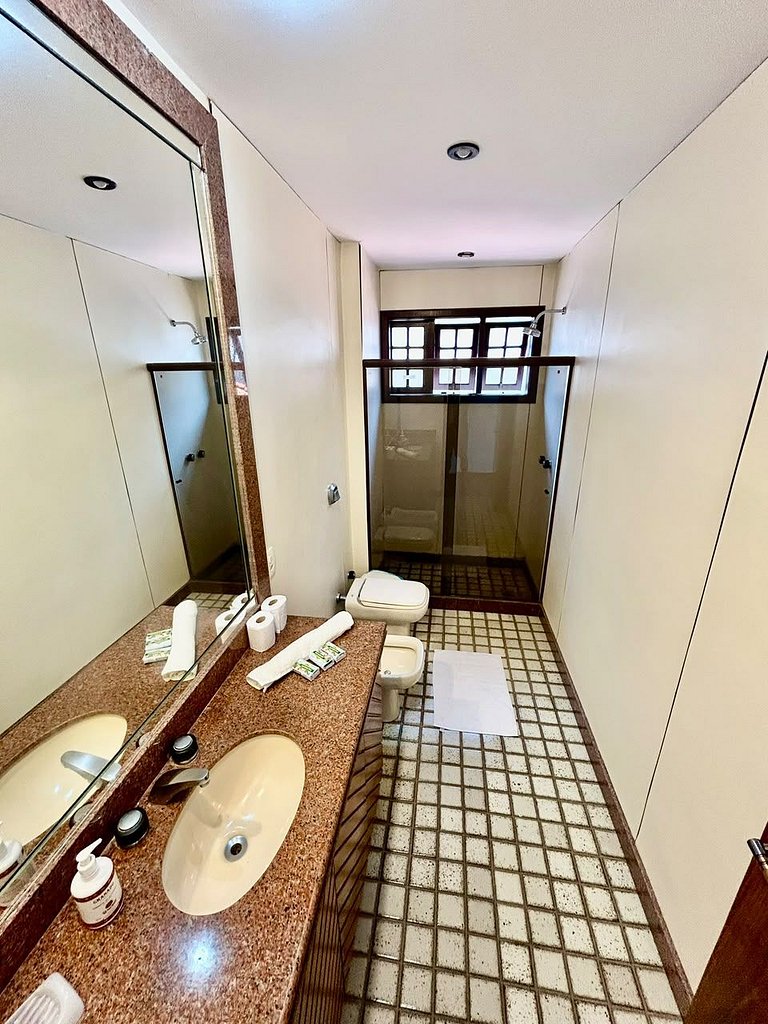 CasaBarra55| Casa com 4 quartos, piscina e sauna