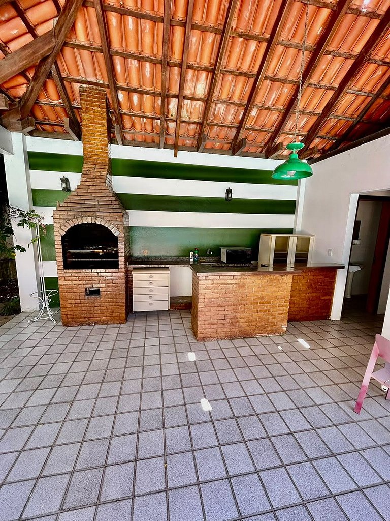 CasaBarra55| Casa com 4 quartos, piscina e sauna