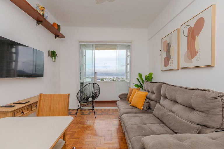 Glória801|Apto com 3 quartos e vista espetacular!